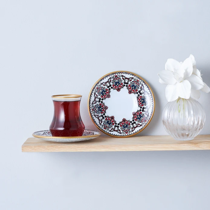 منتج تركي: نقّاش طقم كاسات شاي تركية ٦ اشخاص